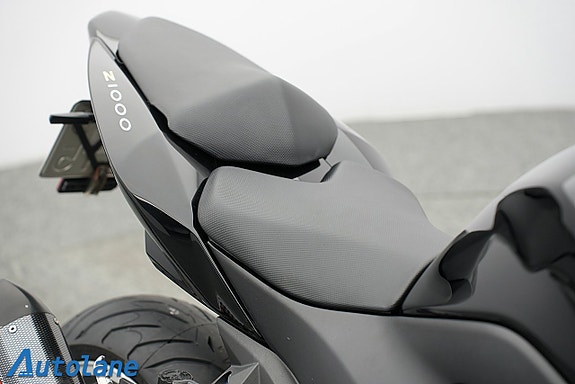Kawasaki Z1000* GPR Ljuddämpare, Nya däck! 17 of 30