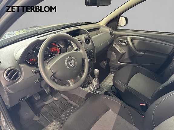 Dacia Duster 8 of 16