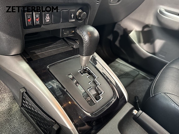 Mitsubishi L200 14 of 14