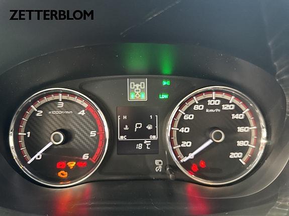 Mitsubishi L200 11 of 14