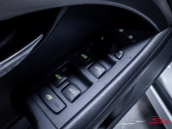 Volvo V70 28 of 28