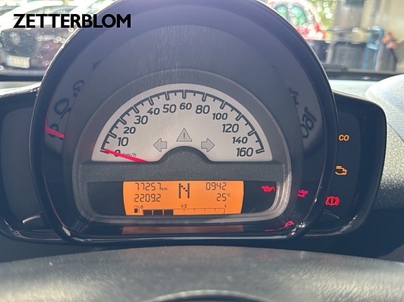 Smart Fortwo coupe 11 of 14