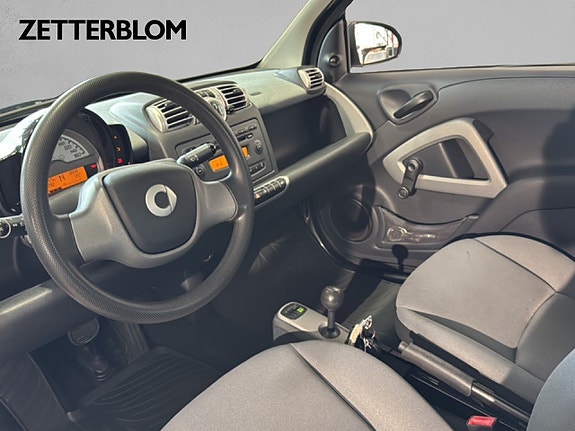Smart Fortwo coupe 8 of 14