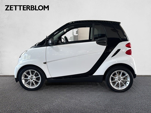 Smart Fortwo coupe 2 of 14