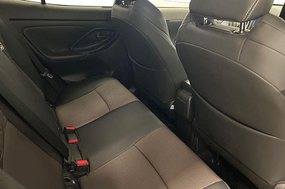 Toyota Yaris Cross 9 of 21