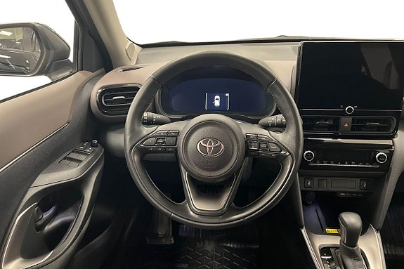Toyota Yaris Cross 11 of 21