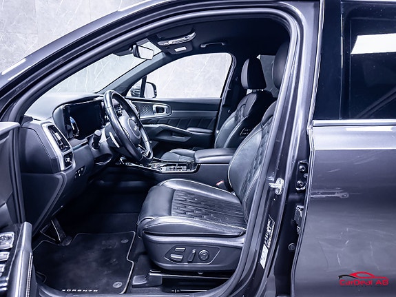 Kia Sorento 10 of 30