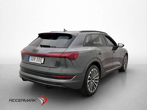 Audi e-tron 9 of 30