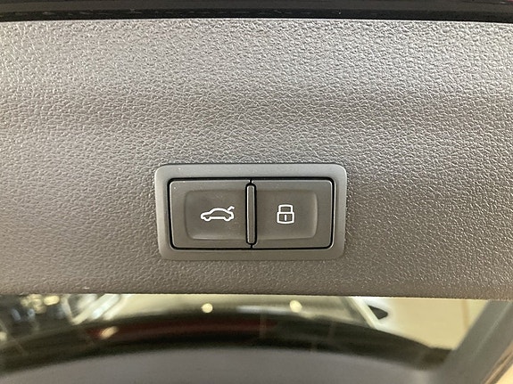 Audi A6 allroad 10 of 27