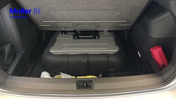 Volkswagen Tiguan 14 of 27