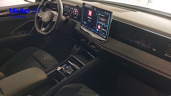Volkswagen Tiguan 18 of 27