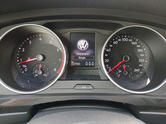 Volkswagen Tiguan 12 of 17