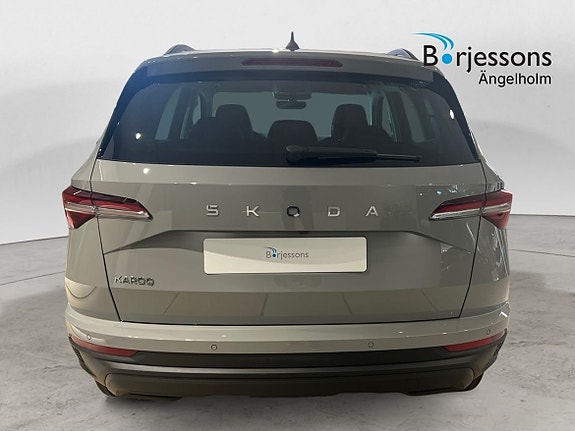 Skoda Karoq 3 of 12