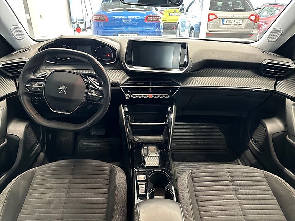 Peugeot 2008 10 of 16