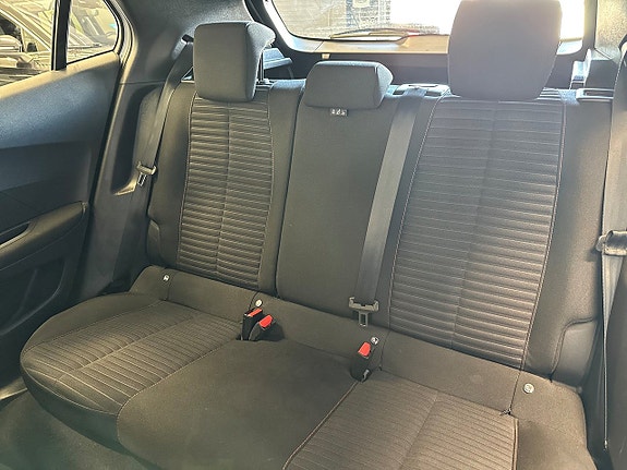 Peugeot 2008 15 of 16