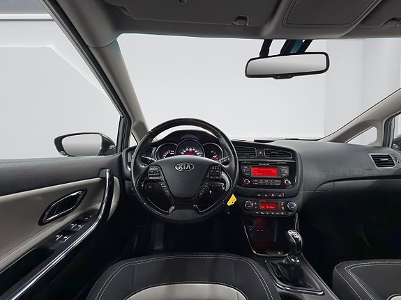 Kia Ceed 11 of 16
