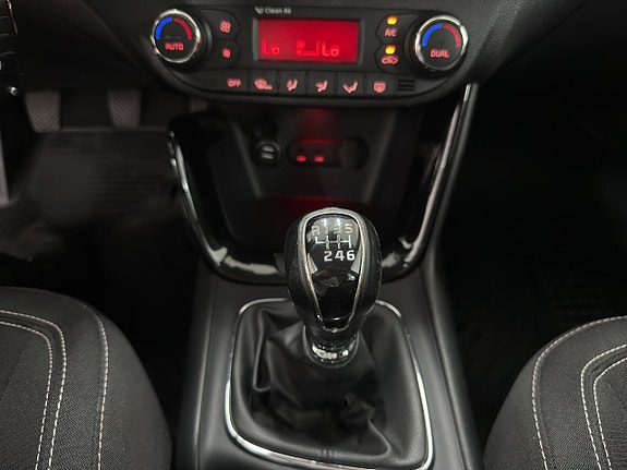 Kia Ceed 14 of 16