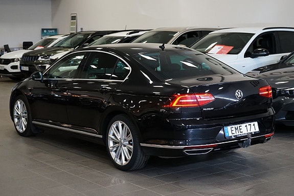 Volkswagen Passat 5 of 20