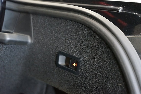 Volkswagen Passat 15 of 20