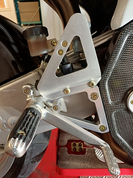 Bimota SB8R 10 of 12