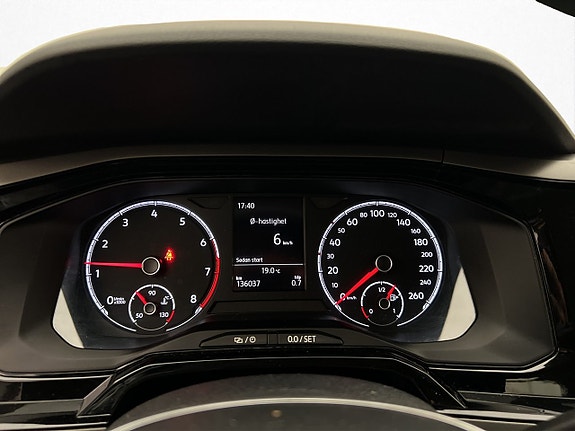 Volkswagen Polo 13 of 25