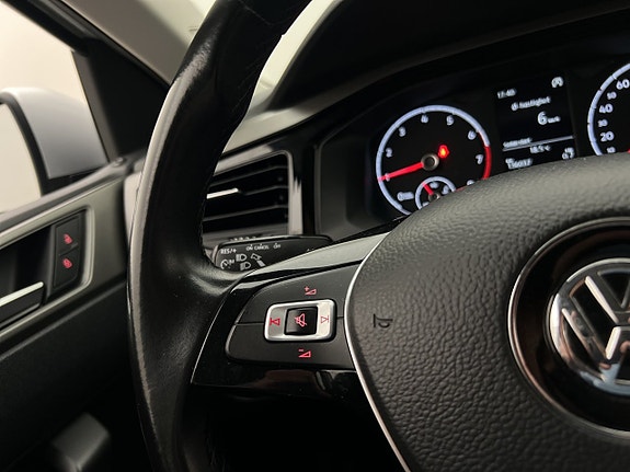 Volkswagen Polo 12 of 25