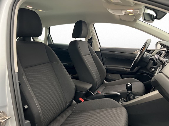 Volkswagen Polo 20 of 25