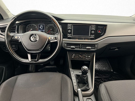 Volkswagen Polo 11 of 25