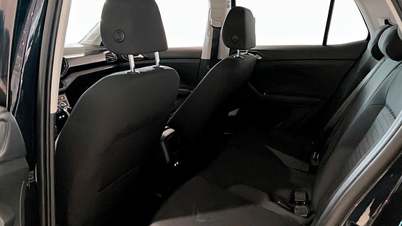 Volkswagen T-Cross 11 of 12