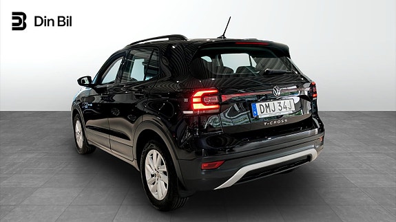 Volkswagen T-Cross 3 of 12
