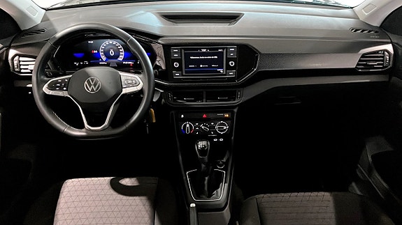 Volkswagen T-Cross 10 of 12
