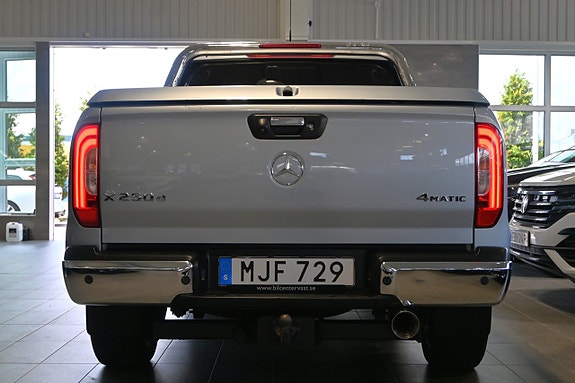 Mercedes-Benz X250 d 4 of 21