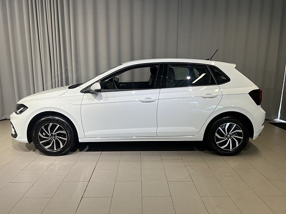 Volkswagen Polo 3 of 15