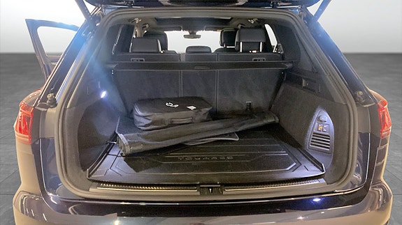 Volkswagen Touareg 12 of 13