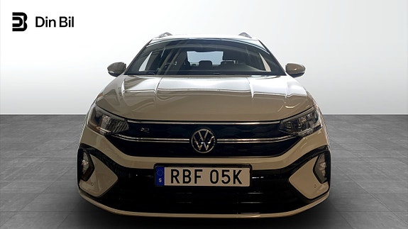 Volkswagen Taigo 4 of 13