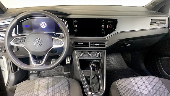 Volkswagen Taigo 10 of 13