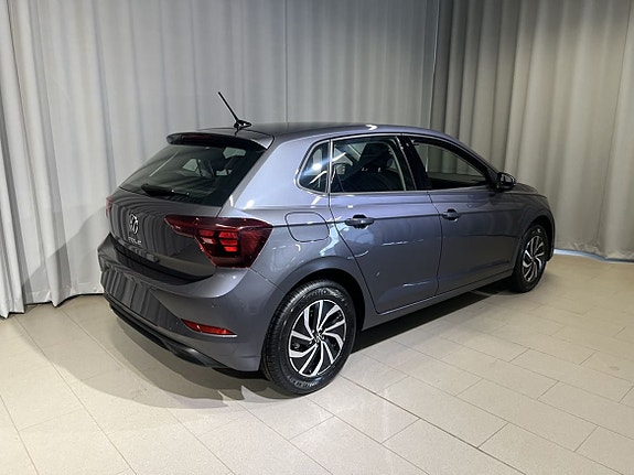 Volkswagen Polo 5 of 11