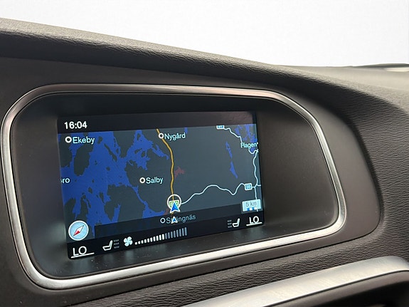 Volvo V40 19 of 29