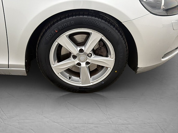 Volvo V40 29 of 29