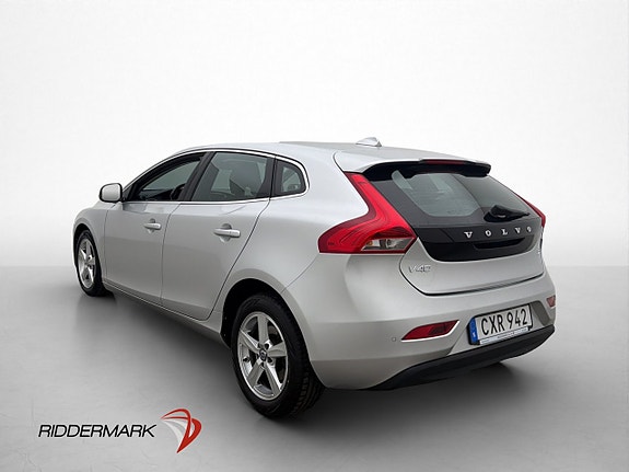 Volvo V40 6 of 29