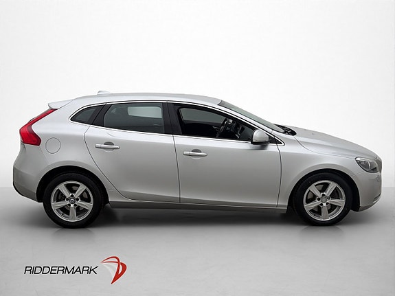 Volvo V40 9 of 29