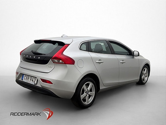 Volvo V40 8 of 29
