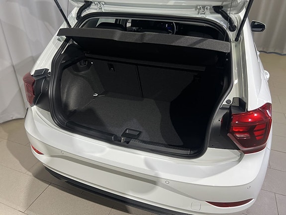Volkswagen Polo 6 of 15