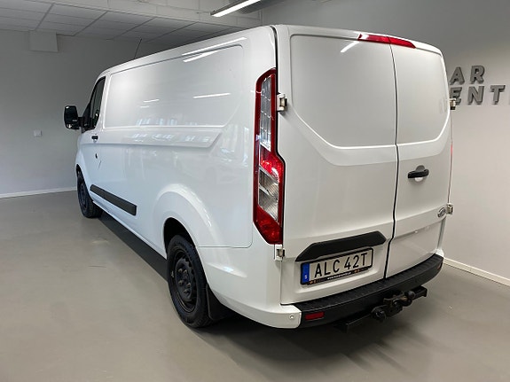 Ford Transit Custom 4 of 9