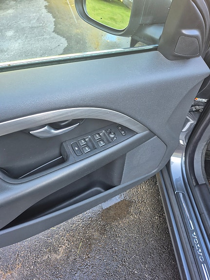 Volvo V70 13 of 14