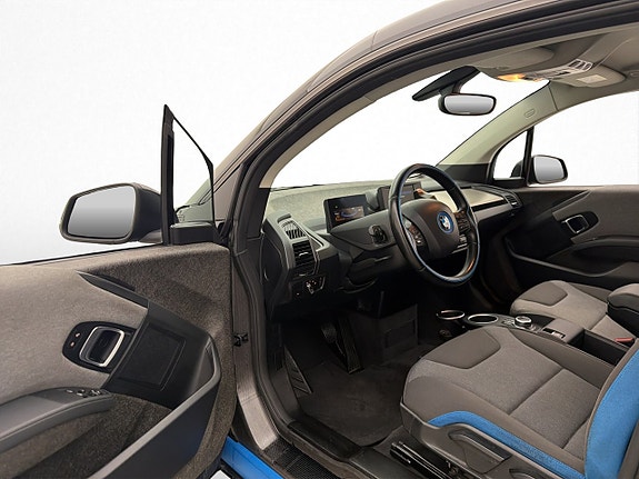 BMW i3s 11 of 29