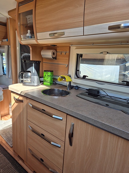 Knaus 580 QS Sudwind barnkammarvagn 2 of 13
