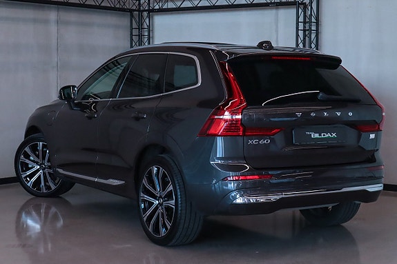 Volvo XC60 3 of 13