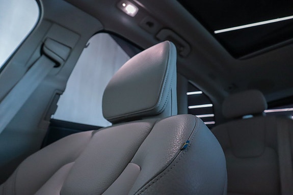 Volvo XC60 12 of 13