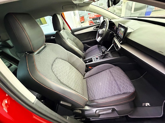 Seat Leon 15 of 25
